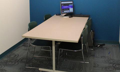Picture of table and chairs in Meeting Room D